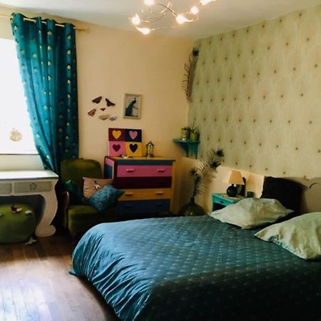 Maison Face A L'Etang Précy 외부 사진