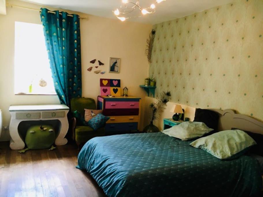 Maison Face A L'Etang Précy 외부 사진